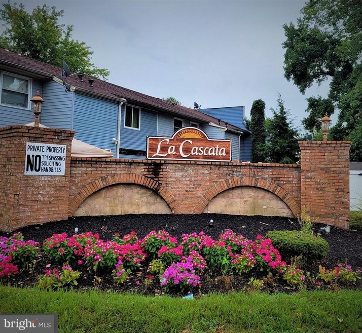 243 La Cascata, Clementon, NJ 08021 - photo 1