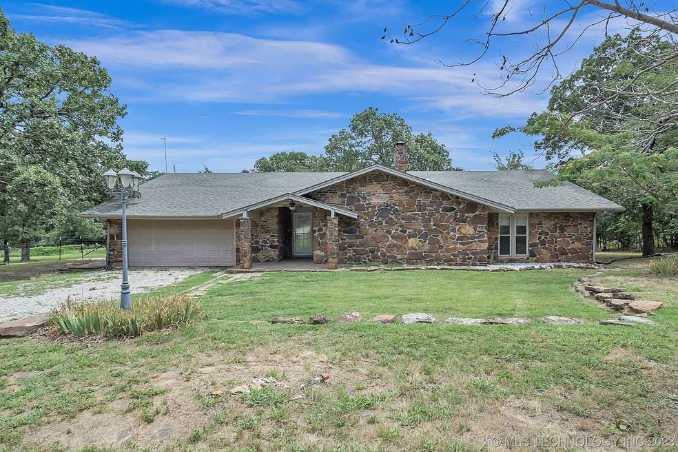 3420 Northview Dr, Beggs, OK 74421