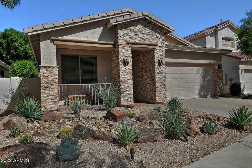2719 E Fremont Rd Phoenix AZ-large-002-0