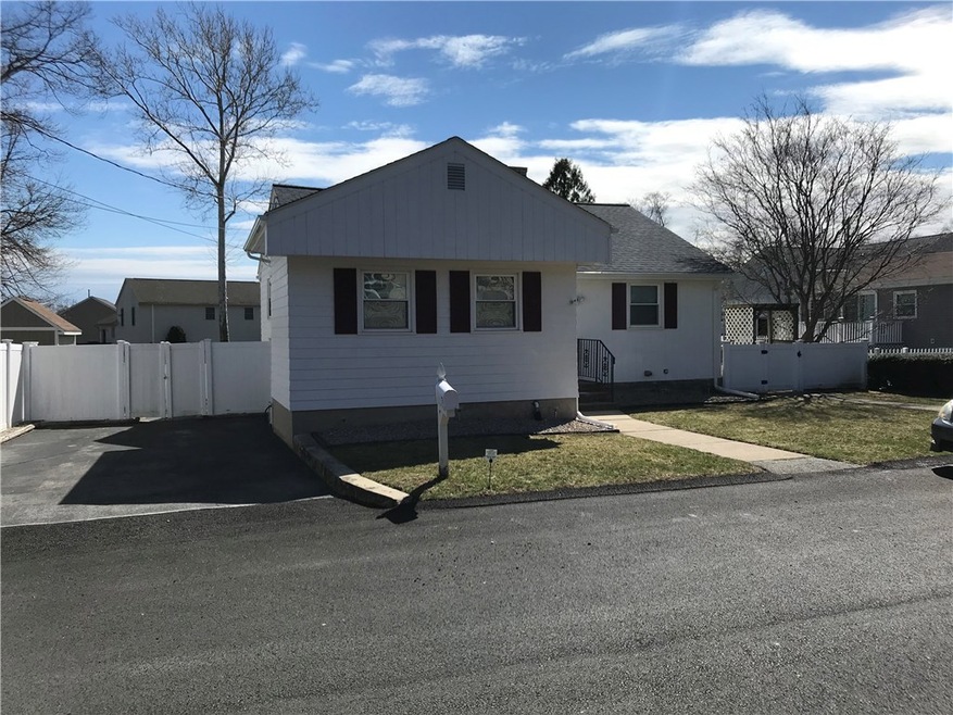 17 Di Guilio Dr, North Providence, RI 02911 - photo 1