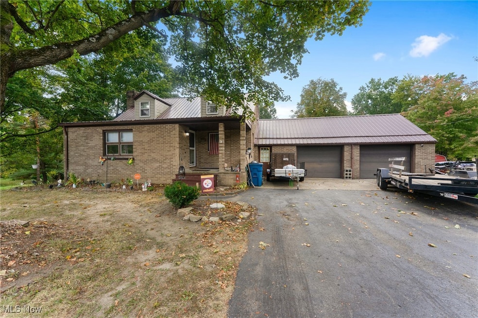Under Contract $185,000 • Co-Listing Agent