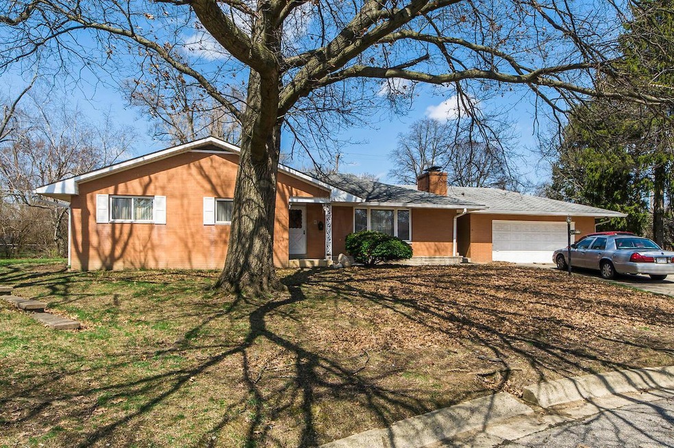 01 1528 Tiffany Ct