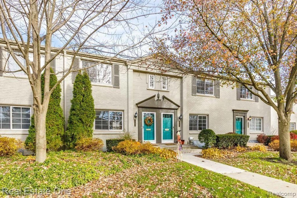 1743 Graefield Rd-1.jpg