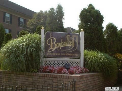 20717 Darren Dr, Bayside, NY 11360 - photo 1