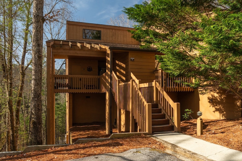 Sold $412,900