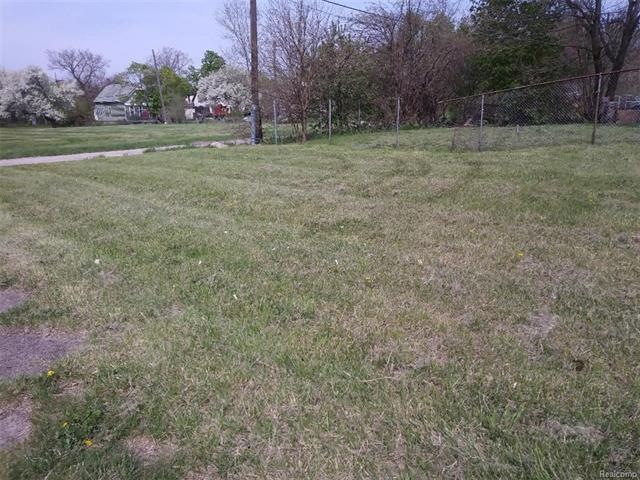 4611 16th vacant land.jpg