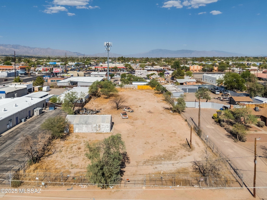 3130 N Los Altos Ave, Tucson, AZ 85705 - photo 1