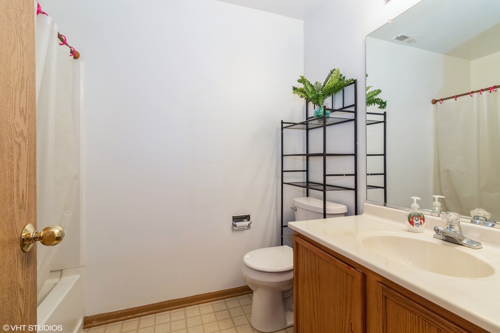 1840 Festival Ct, Joliet, IL 60435 - photo 1