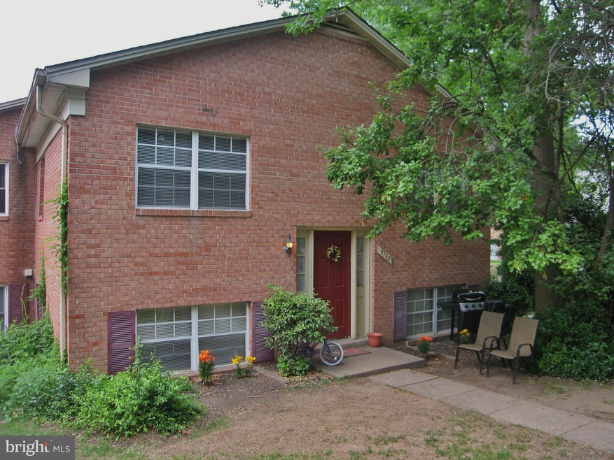 9762 Hagel Cir unit A, Lorton, VA 22079 - photo 1