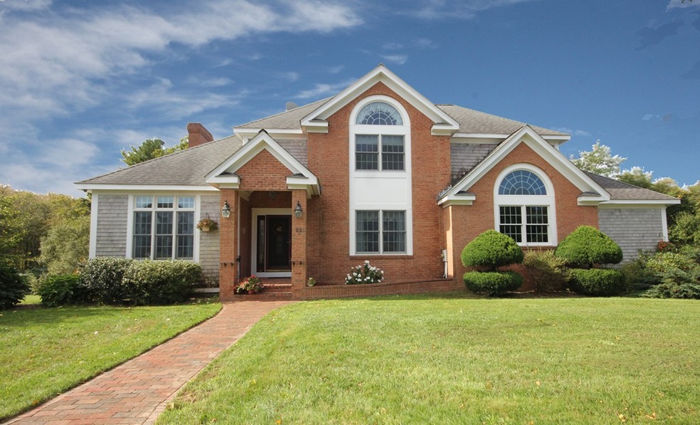 32 Rebecca Rd, South Dartmouth, MA 02748 - photo 1