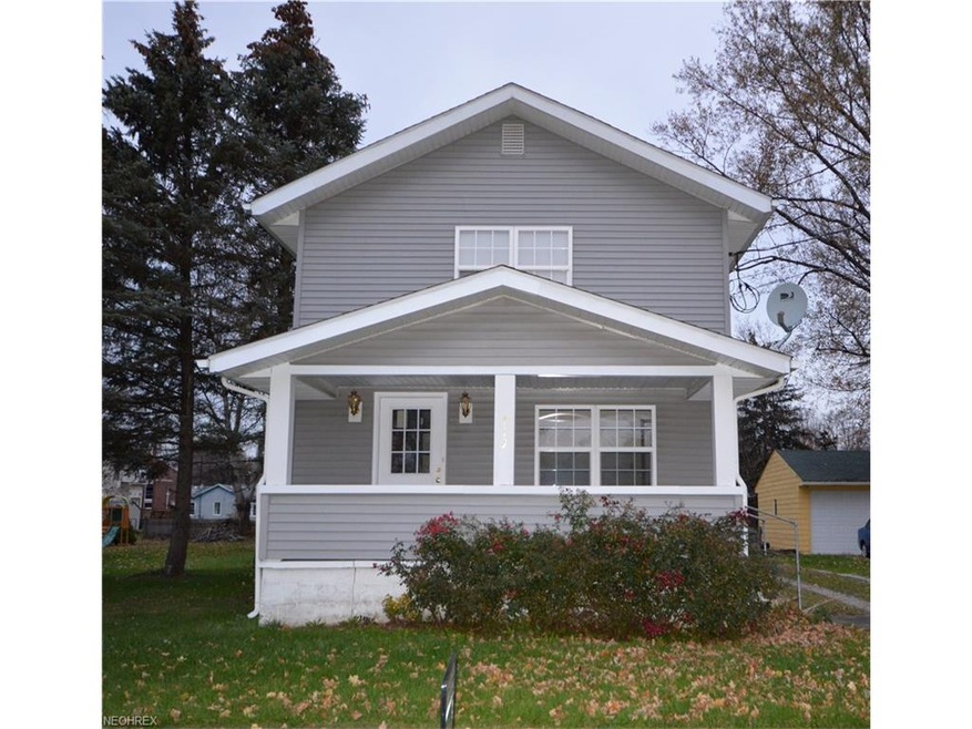 479 Vine St, Geneva, OH 44041 - photo 1