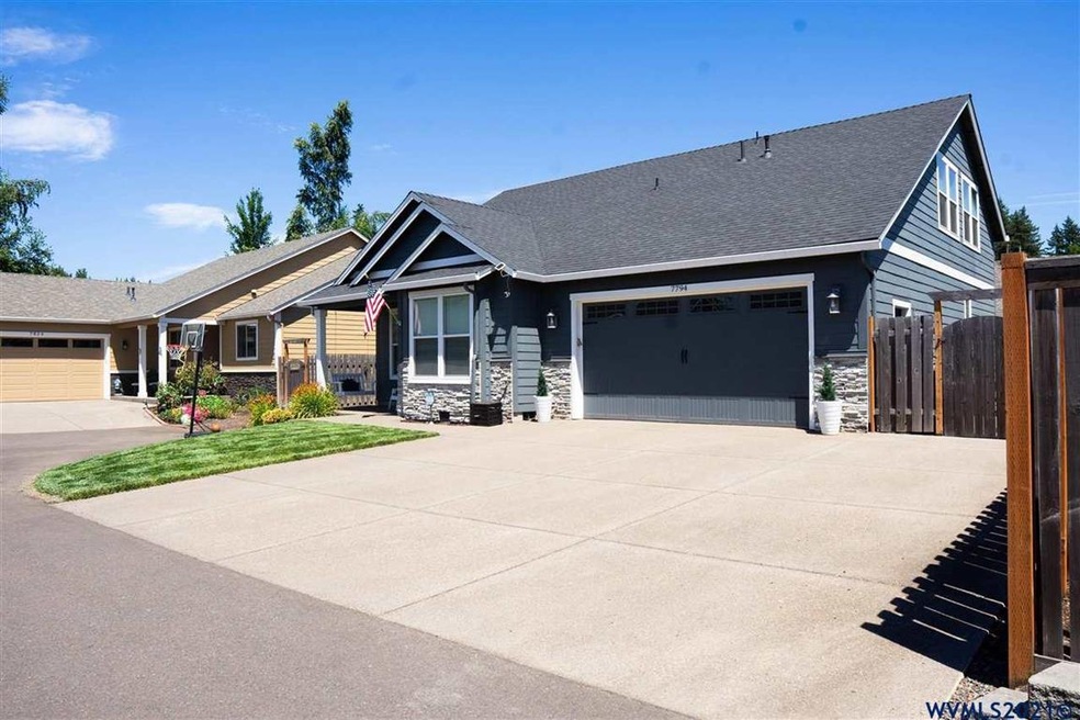 7794 Marie Ln NE, Salem, OR 97303 - photo 1