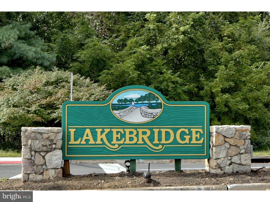 71 Knollwood Dr, Woodbury, NJ 08096 - photo 1