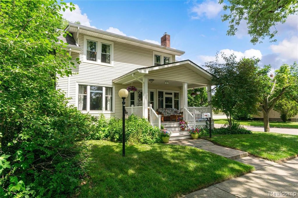 Exteriors (3 of 14).jpg