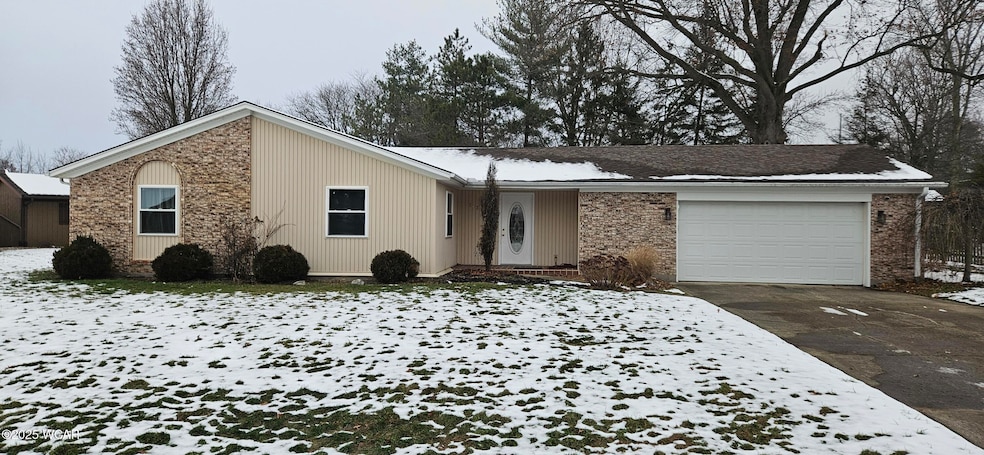 2630 Snowberry Ln, Lima, OH 45806 - photo 1