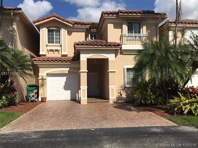 6933 NW 109th Ave, Doral, FL 33178 - photo 1