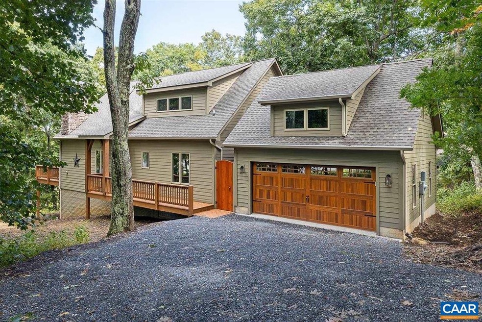 245 E Catoctin Dr, Roseland, VA 22967 - photo 1