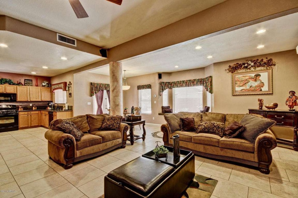 Family Room & Kitchen