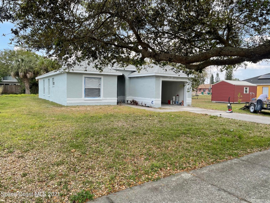920 Grove Ave, Cocoa, FL 32922 - photo 1