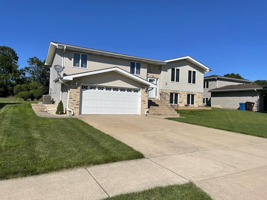 8528 Wheeler Place, Crown Point, IN 46307 - photo 1