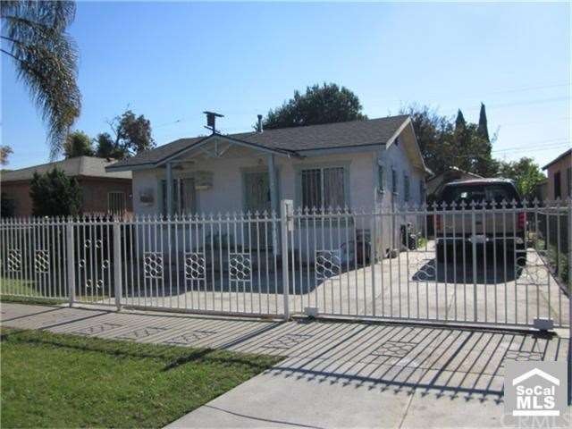 728 W 138th St, Compton, CA 90222 - photo 1
