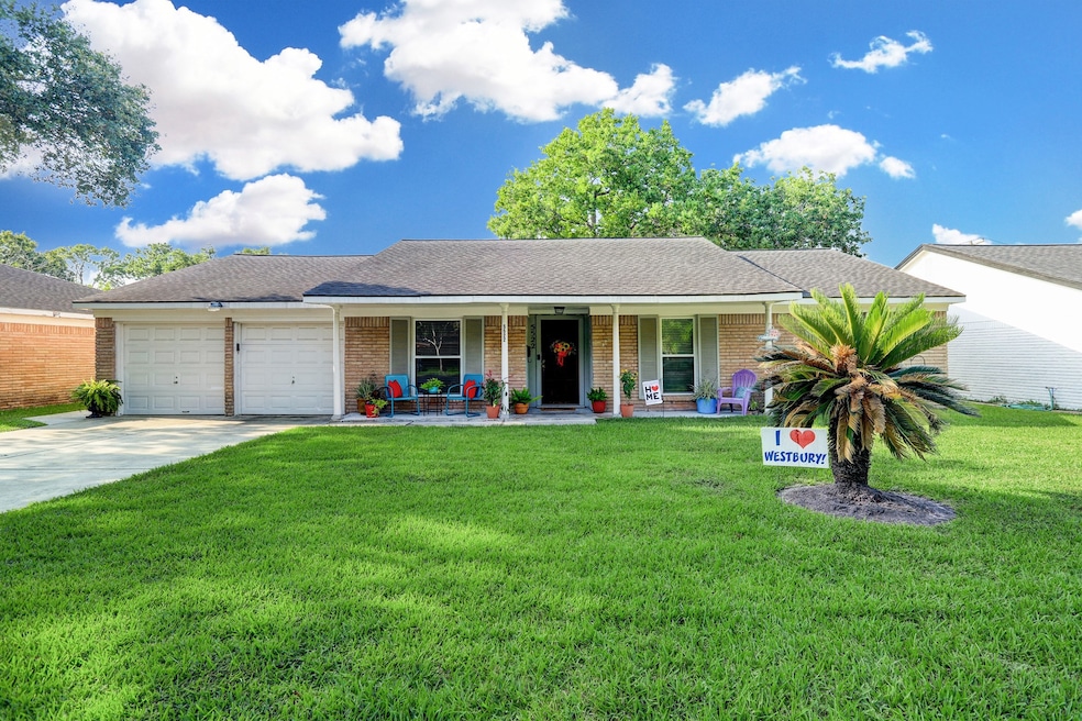 Make this your new home! Living in Westbury has so