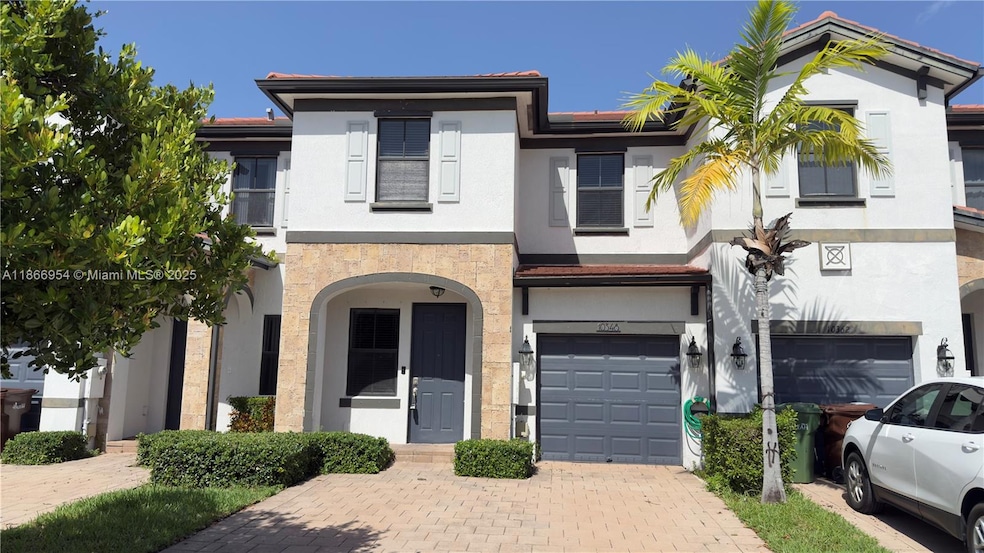 10348 W 33rd Ln, Hialeah, FL 33018 - photo 1