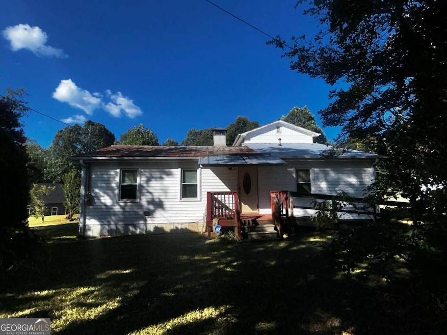 91 Almetie Dr, Toccoa, GA 30577 - photo 1