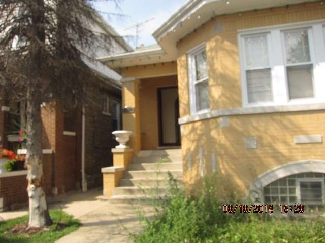5226 W Oakdale Ave, Chicago, IL 60641 - photo 1