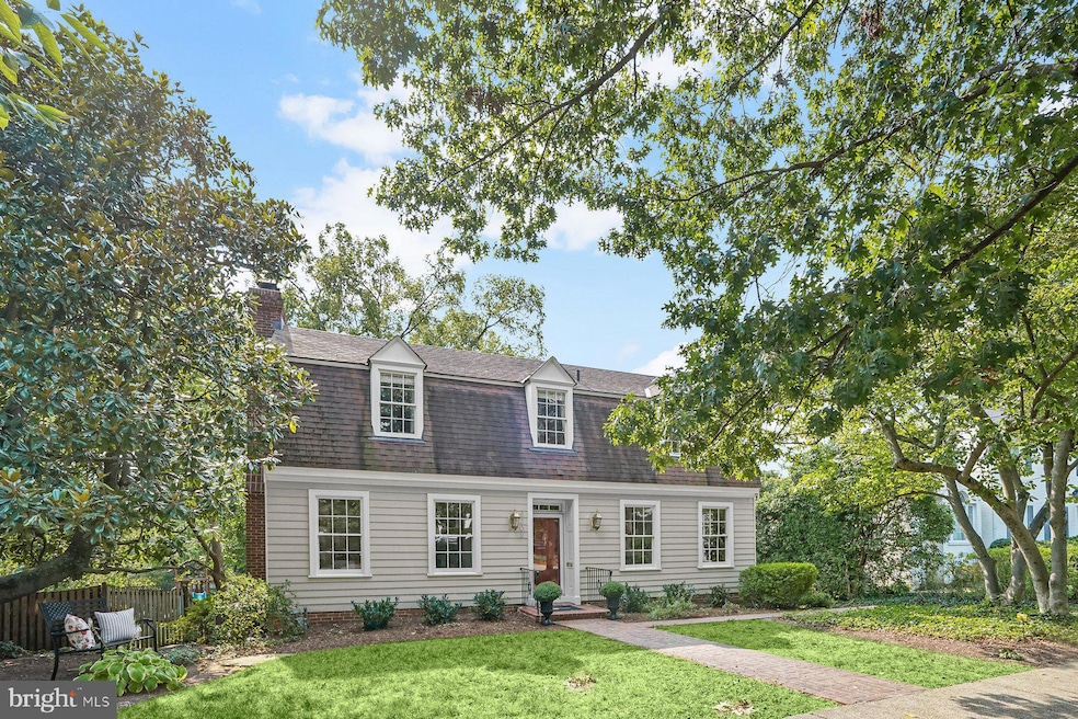 6302 Broad Branch Rd, Chevy Chase, MD 20815 - photo 1