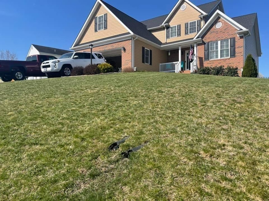 15 Canvas Back Dr, Stuarts Draft, VA 24477 - photo 1