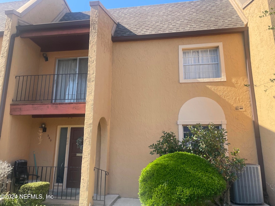 Sold $95,000 • Co-Listing Agent