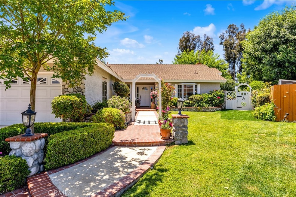 Sold $1,683,805 • Co-Listing Agent