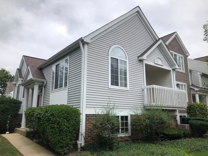 2243 Dawson Ln unit 326, Algonquin, IL 60102 - photo 1