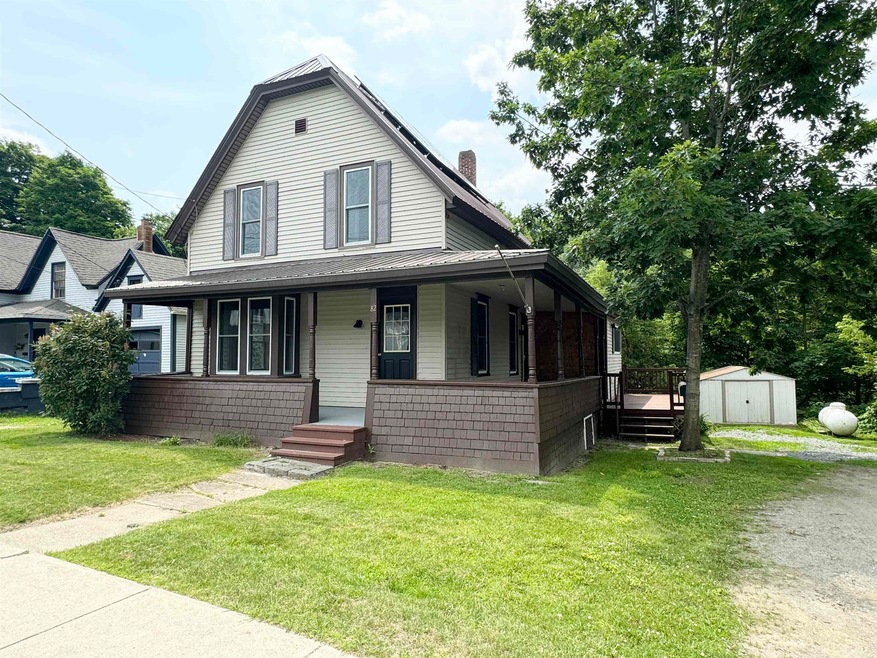 82 Maple St, Newport, VT 05855 - photo 1