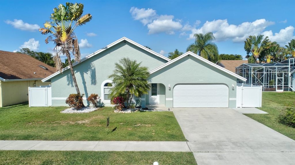 22553 Swordfish Dr, Boca Raton, FL 33428 - photo 1