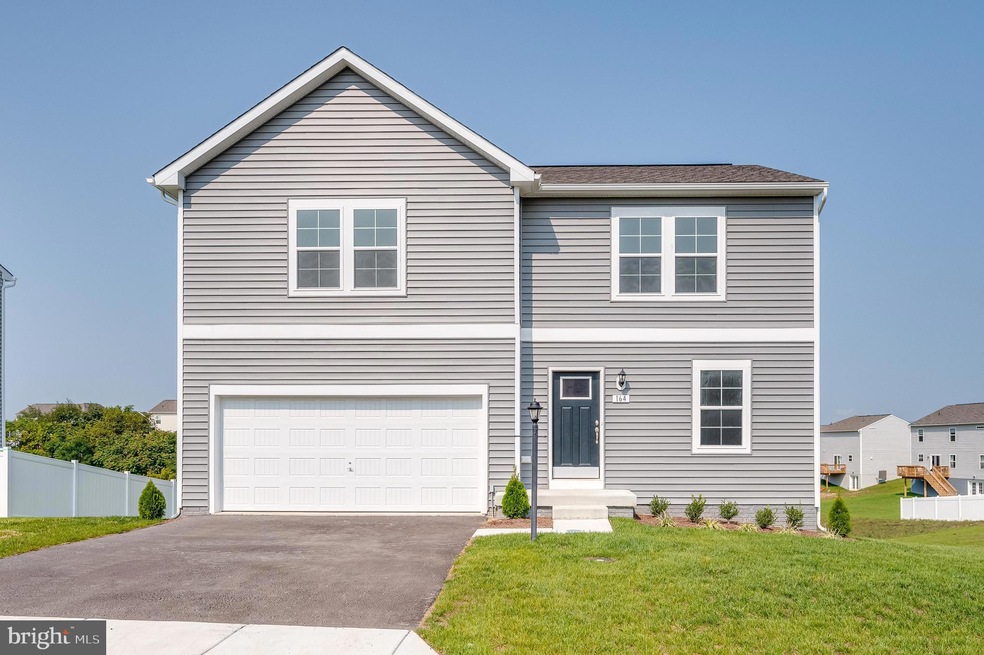 164 Wigeon Ct, Bunker Hill, WV 25413 - photo 1
