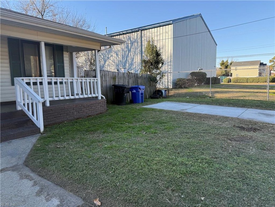 827 Argyle St, Portsmouth, VA 23704 - photo 1