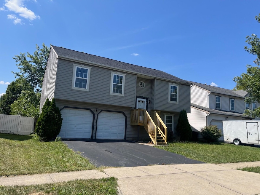 3239 Payday Ln, Columbus, OH 43232 - photo 1