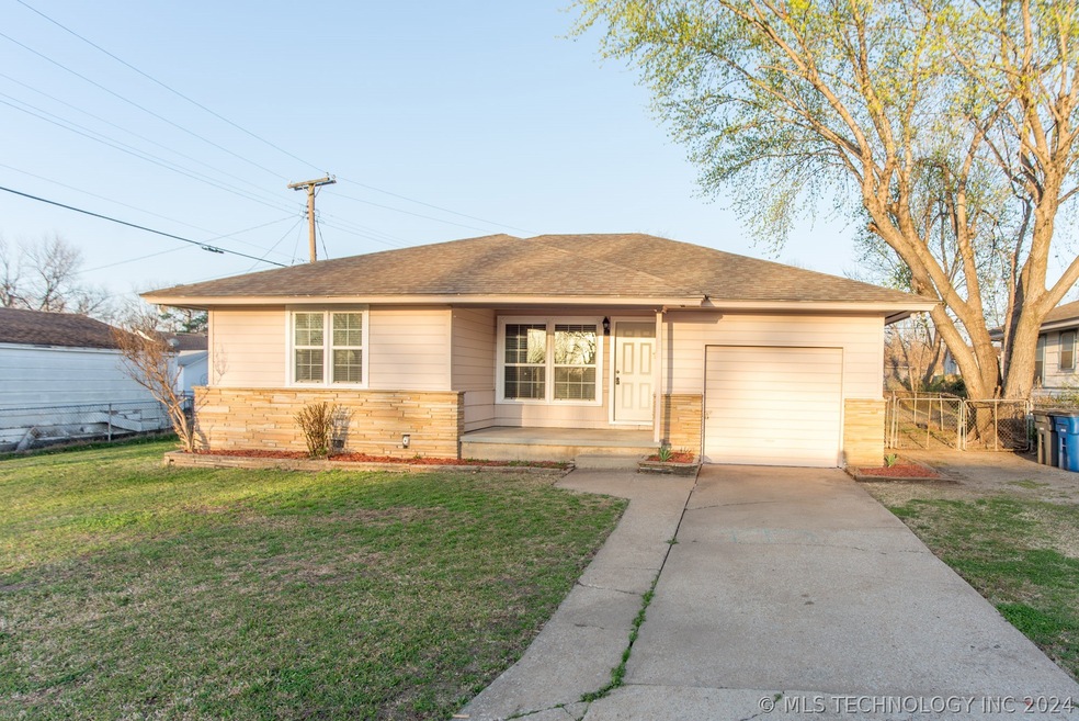 4148 S 38th West Ave, Tulsa, OK 74107 - photo 1