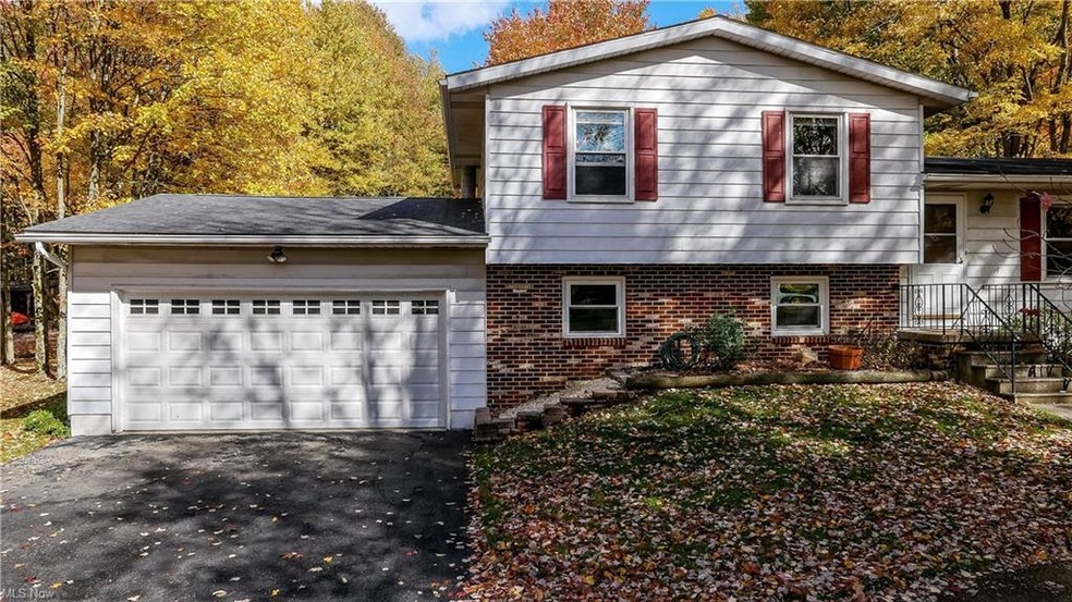 Front view of 12464 Alpha Rd. Hiram