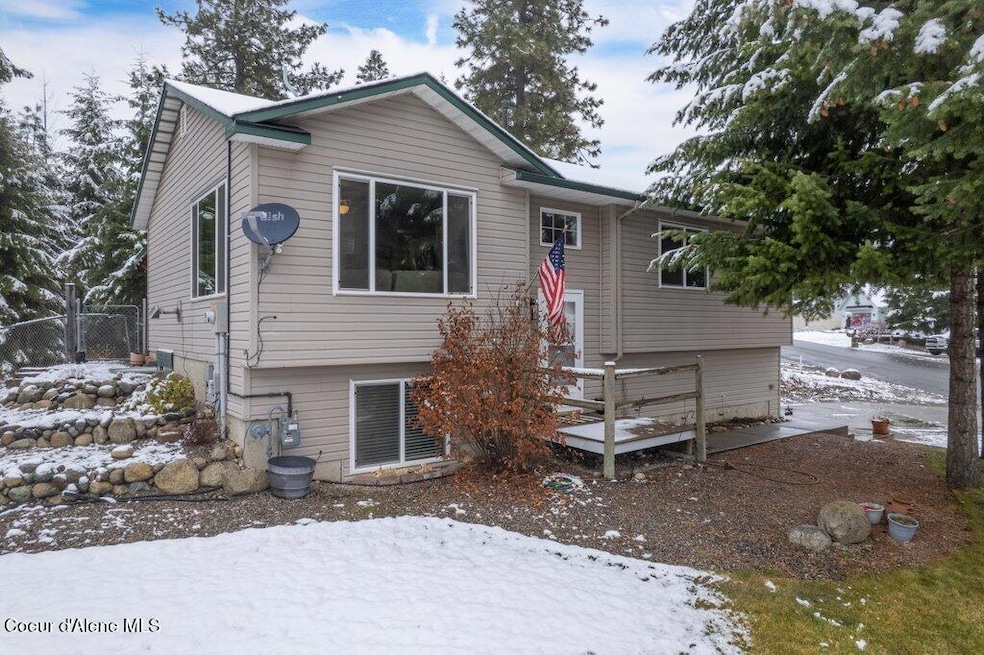 Pending $425,000 • Co-Listing Agent