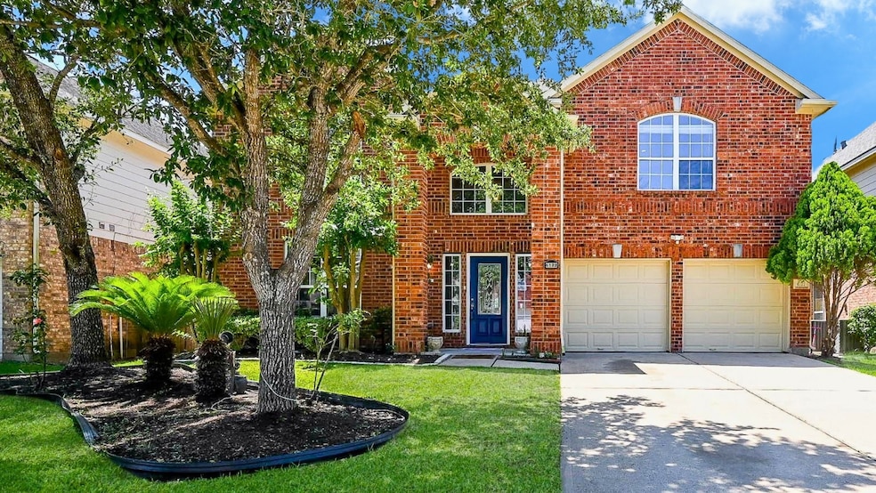 For Sale $539,800 • Co-Listing Agent