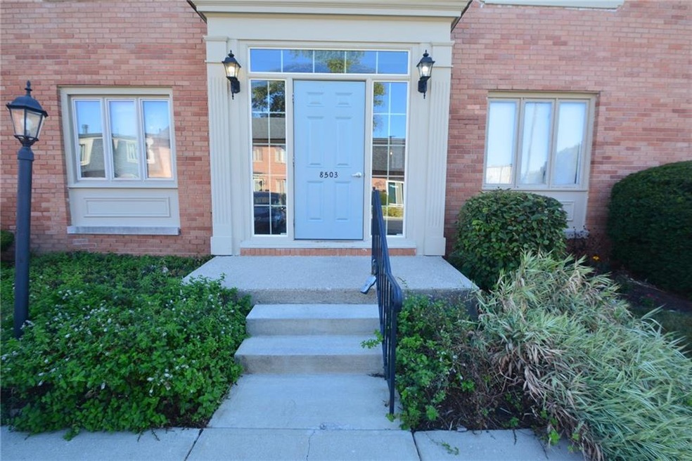 8503 Canterbury Square W unit A, Indianapolis, IN 46260 - photo 1