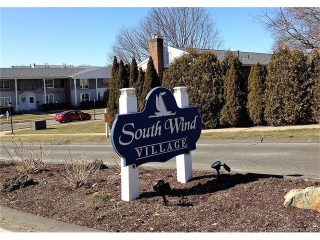 17 Carriage Path N unit 17, Milford, CT 06460 - photo 1