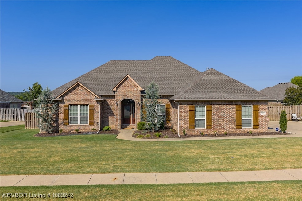 Pending $425,000 • Co-Listing Agent