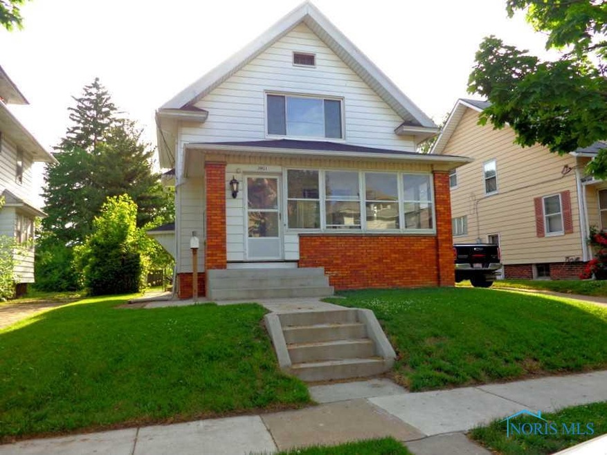3901 Drexel Dr, Toledo, OH 43612 - photo 1