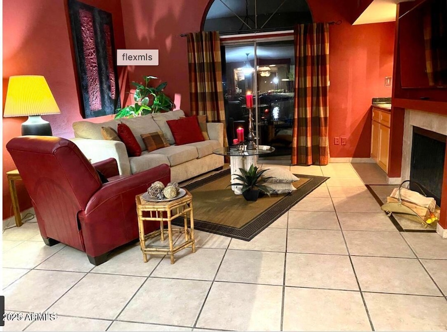 2644 W Desert Cove Ave unit Q2644, Phoenix, AZ 85029 - photo 1