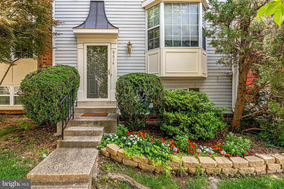 9614 Blake Ln, Fairfax, VA 22031 - photo 1