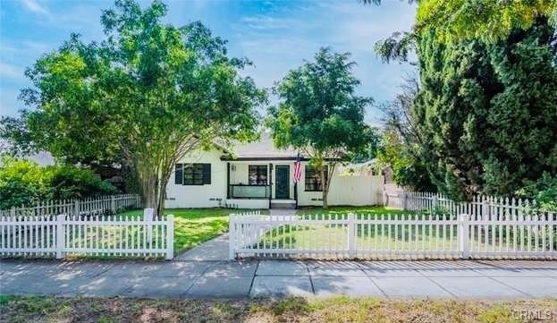 327 S Euclid Ave, Upland, CA 91786 - photo 1